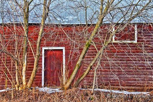 Broad Side Of A Barn_08054.jpg - Photographed at Brooke, Ontario, Canada.